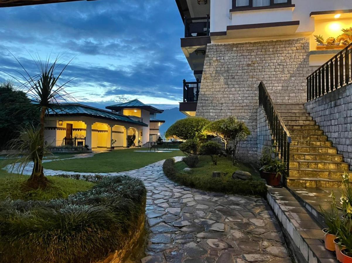 Denzong Regency- Luxury Mountain Retreat Spa & Casino Gangtok Exterior photo