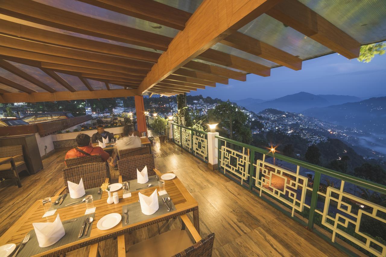Denzong Regency- Luxury Mountain Retreat Spa & Casino Gangtok Exterior photo
