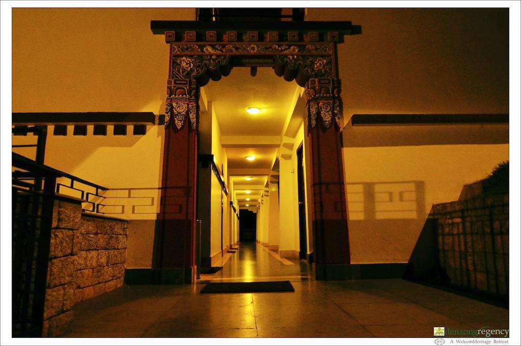 Denzong Regency- Luxury Mountain Retreat Spa & Casino Gangtok Exterior photo
